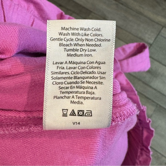 Cotton Blend Pink Paper Bag Waist Shorts - Picture 7 of 8